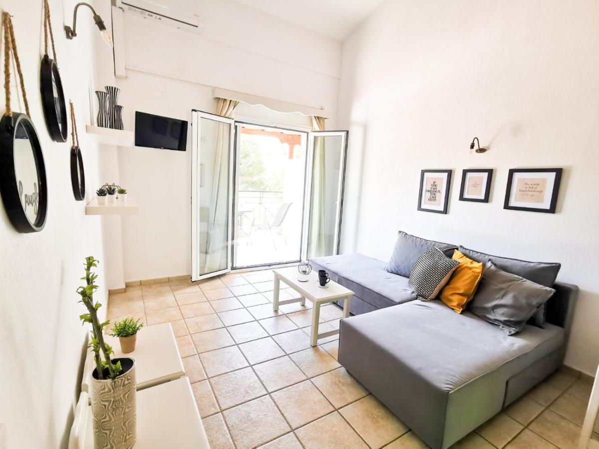 Haris Apartments コウコウナリス エクステリア 写真
